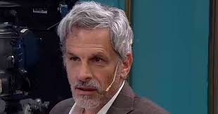 Rafael Ferro antes de su serie con Tini Stoessel manejaba un auto en una  app: “Estaba sin laburo”