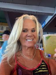 Happy Cinco De Mayo to everyone that celebrates it 💜❤ OOTD