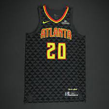 Constructed with superb care and quality materials this is an excellent facsimile of the players' own alternate kit. John Collins Atlanta Hawks Game Worn Rookie Debut Jersey Opening Night 2017 18 Season Nba Auctions
