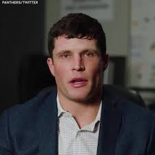 Luke Kuechly announces his retirement