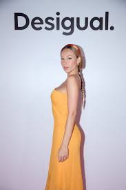 Maria Ebbestad naken- exposing her bare beauty