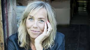 Två saker måste ändras när finska dejtingserien "Klikkaa mua" blev "Dejta"  i Sverige