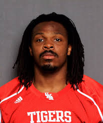 Darius Knox's Instagram, Twitter & Facebook