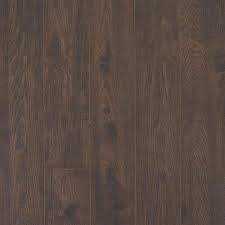 So you can have a perfectly natural wood look with lifetime protection against spills and splashes. Quickstep Studio Spill Repel Harrison Hickory 6 14 In W X 47 24 In L Water Resistant Embossed Wood Plank Laminate Flooring 16 12 Sq Ft In The Laminate Flooring Department At Lowes Com