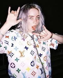 Billie eilish billie bossa nova (happier than ever 2021). Billie Eilish Defends Drake Thinks It S 100 Normal For A Grown Man To Text Underage Girls Femestella 90s Celebrities Billie Eilish Aesthetic Aesthetic Billie