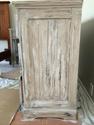 Best 25 Rustic Painted Furniture Ideas On Pinterest Stain How To Paint Furniture To Look Antique Paint Furniture Furniture Restoration Painted Furniture