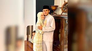 Diwajah buatkan bulatan, vitamin membersih dan mencerahkan. 73hvia4lpget2m