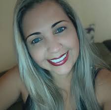 Essa PIZZA eu tenho certeza que você nunca viu igual! 😍 Meu parça Rodrigo  Hilbert ensina a fazer essa belezura com massa de ARROZ e ESTROGONOFE de  cogumelo. Até babei aqui com