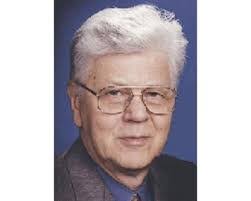 Karen Darr's Instagram, Twitter & Facebook