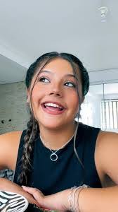 Sophia Perrone's Instagram, Twitter & Facebook