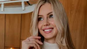 Kim jest Karolina Malina? [wiek, Miss Polonia, Instagram] - Obcas.pl