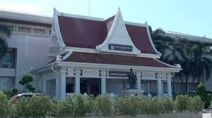 ส่อง ประวัติ 'ใบเตย พรพจี' พิธีกรดังลูกนายตำรวจใหญ่ ดีกรีแฟนสาว 'ผู้กำกับโจ้' ที่มีข่าวรีดเงินผู้ต้องหาก่อนที่จะลงมือซ้อมจนเสียชีวิต 50ygm3canfanom