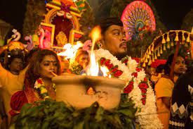 British district officer in charge for selangor states on that particular time sir james instructed, the vel holy. Malaysia S Hindus Celebrate Thaipusam At Batu Caves Malaysia Al Jazeera