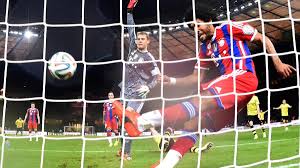 7 bilder hummels' nicht gegebenes tor: Hummels Tor Uberstimmte Meyer Im Dfb Pokal Finale Seinen Assistenten Welt