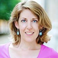 Paris Letters: A Travel Memoir about Art, Writing, and Finding Love in  Paris by Janice MacLeod