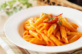 Ricette gustose e veloci a base di pomodoro ti attendono sul sito di pomì per preparare piatti sani e sfiziosi. Come Preparare La Pasta Gustosa Al Pomodoro Fresco La Ricetta