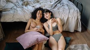 Dit is hoe en waar je porno kijkt die wél in de haak is - npo.nlnpo3