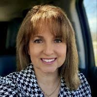 Alicia Weaver's Instagram, Twitter & Facebook