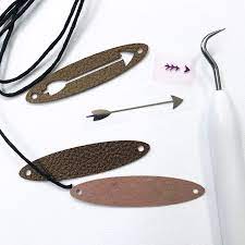Download Diy Bracelets Using Leather And Your Cricut 100 Directions