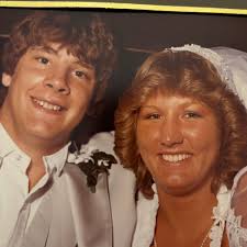 Emge reunion photos and Harmony School memories