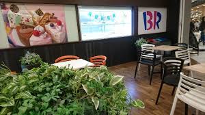 Music station 20th anniversary super live 2005 in makuhari is held. 31 Ice Cream Aeon Mall Makuhari Shintoshin Chiba Restaurant Reviews Photos Phone Number Tripadvisor