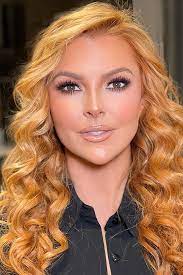 Marjorie de Sousa - Wikipedia