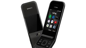 Yine de büyüklerimiz hala akıllı telefon kullanmakta zorlanabiliyorlar. Nokia Ozellikleriyle Akilli Telefonlari Andiran Yeni Tuslu Telefonu 2720 V Flip I Duyurdu Ulkugundem Com