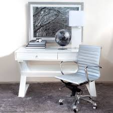 Jett Desk White Lacquer 43243 In 2020 White Lacquer Desk White Desks Small Home Offices