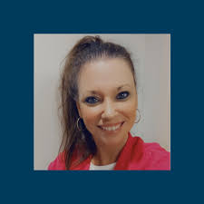 Kristin Slade's Instagram, Twitter & Facebook