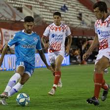 Won in last 1 superliga's games. Huracan 1 2 Velez Velez Sarsfield