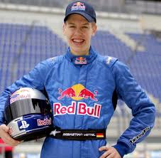 Little do we know about his life, except being married to the motorsport blond beauty, suzie. Sebastian Vettel Der Junge Held Ist In Wahrheit Ein Gezuchteter Champ Welt