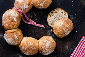 Burli Mit Sauerteig Nach Schweizer Art Cookie Und Co Sauerteig Teig Brot Backen Rezept