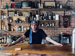Barmen is a former industrial metropolis of the region of bergisches land, germany, which merged with four other towns in 1929 to form the city of wuppertal. Iste Bartender Olmak Isteyenler Icin 5 Ipucu Partymag Nightlife Magazine
