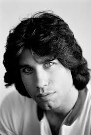 John travolta young johnny travolta john travolta kelly preston nova jersey young john olivia newton john most handsome men johnny depp famous faces john travolta movies showing movies. Dzhon Travolta John Travolta John Travolta Young John Celebrities Male