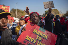 Local officials met via zoom to discuss the situation. South Africa Battles Rapid Rise Of Covid 19 In Johannesburg