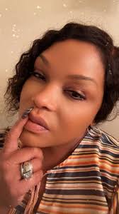 Reviews of Gray Aesthetics