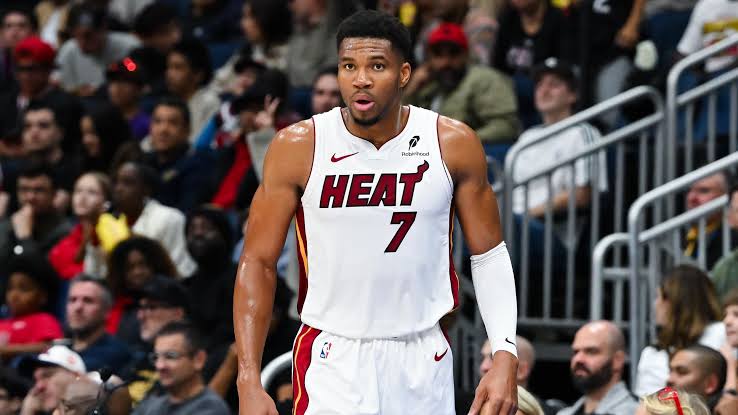 Giannis Antetokounmpo with the Miami Heat