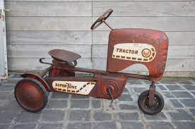 Catawiki Online Auction House 1950s Amf Pedal Car Pedal Tractor Pedal Cars Pedal Tractor Vintage Pedal Cars