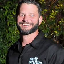 Roy Alston's Instagram, Twitter & Facebook