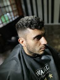 Moises Cordero (barberiaelmostacho)