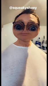 #squeakyshoey #comedy #mentalhealth #sexsymbol #sage