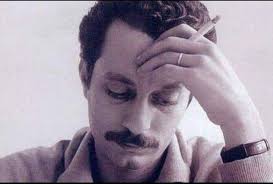 كان غسان شعبًا في رجل، كان...