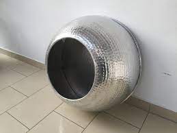 Dieser erstaunliche, runde couchtisch im zeitgenössischen, eleganten stil wird ihr interieur wunderbar ergänzen und bereichern. Couchtisch Rund Silber Couchtisch Aluminium Hammerschlag Optik O 68 Cm