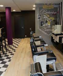 Barbershop Woluwe Saint Pierre Barbershop Des Seigneurs Coiffure Homme Et Enfants