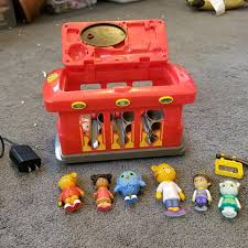Check spelling or type a new query. Best Daniel Tiger Trolley And Extra Characters For Sale In Medford Oregon For 2021