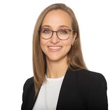 Vielen lieben Dank für den gelungenen Start und das tolle Starterpaket 🚀😊 Daniel  Heupel & Christine Altmann #newchallenge #newjob #dhl #deutschepost