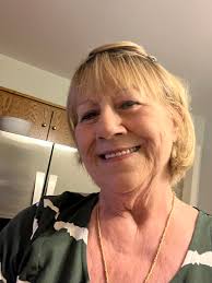 Benefits of stretching ring finger with thumb