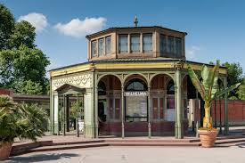 Er befindet sich nahe am botanischen garten im berliner ortsteil lichterfelde. Wilhelma Wikipedia