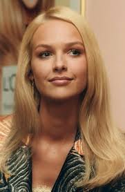 Net worth is calculated by adding anything of value and then subtracting all of the liabilities. Magdalena Mielcarz Net Worth Height Weight