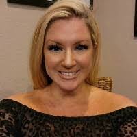 Amanda Backus's Instagram, Twitter & Facebook